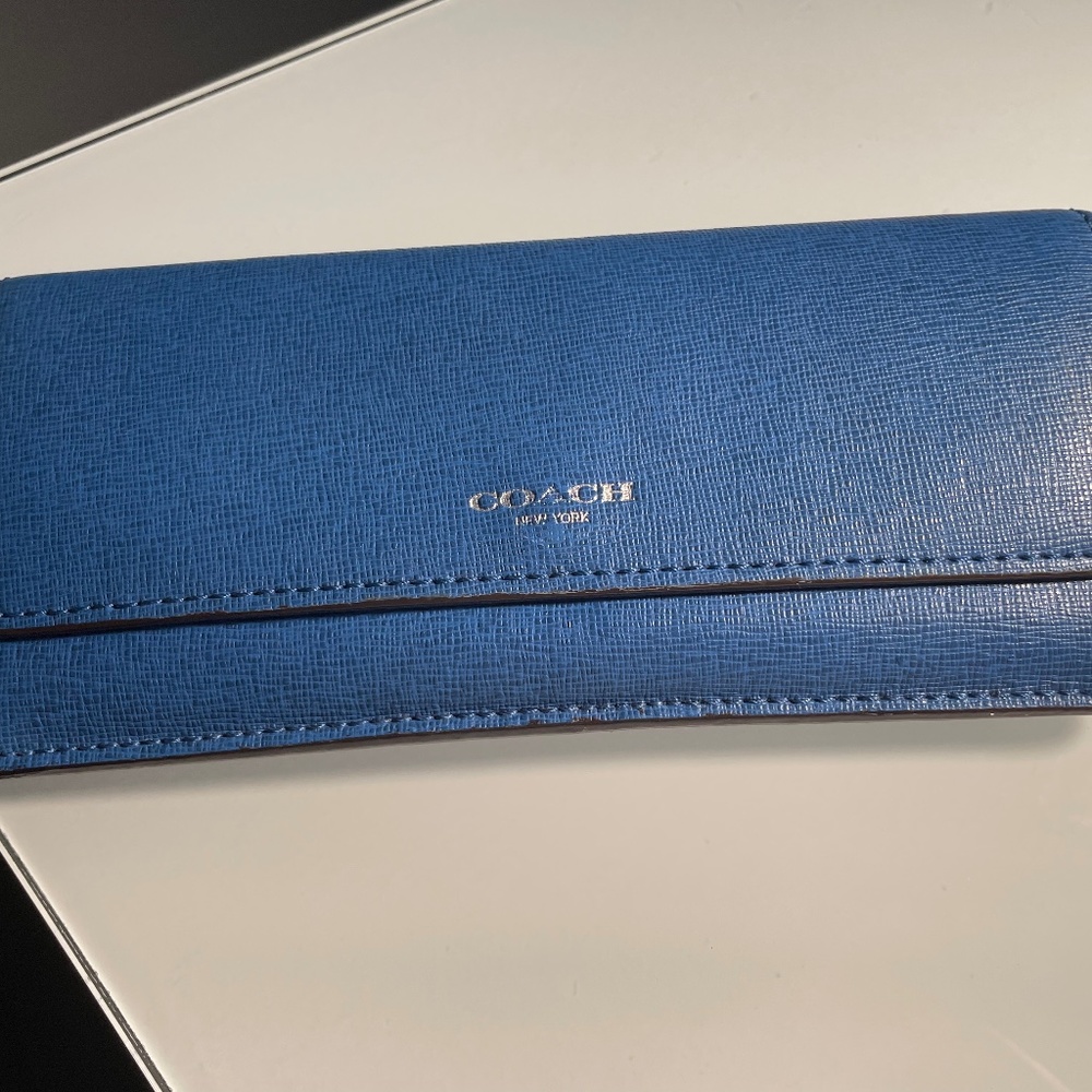 Coach long wallet